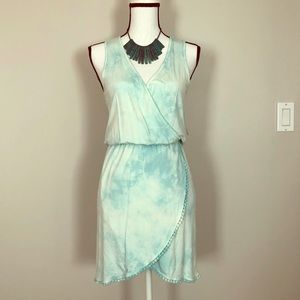 NWOT, Green Dragon cover-up dress